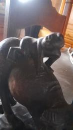 Afrikaans stier beeldje, Ophalen