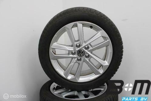 WINTER! ORIGINEEL! 17 inch velgen VW Golf - Caddy 8Y0601025L, Auto-onderdelen, Banden en Velgen, Banden en Velgen, Winterbanden