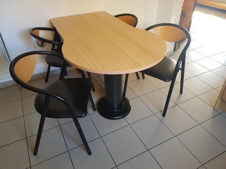 keukentafel en stoelen, Huis en Inrichting, Tafels | Eettafels, Gebruikt, Vier personen, Overige vormen, Metaal, Overige materialen