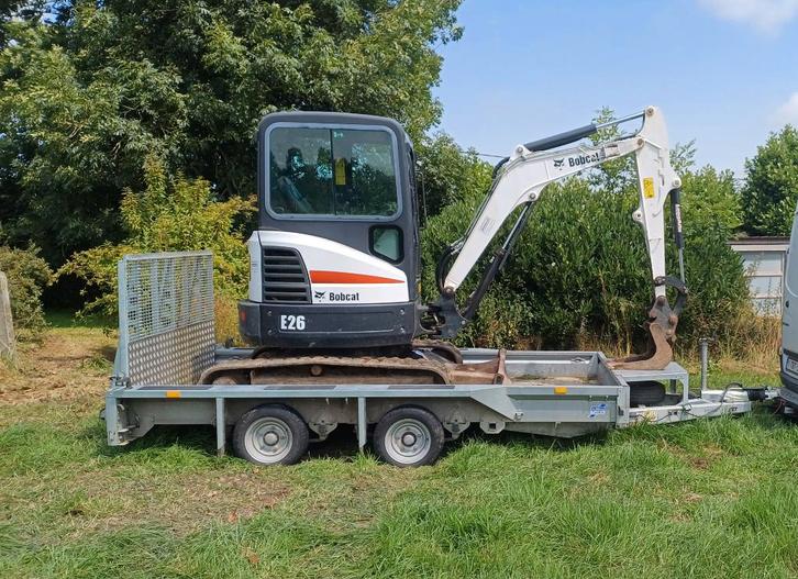 Bobcat E26+ Ifor Williams GX126, Articles professionnels, Machines & Construction | Grues & Excavatrices, Excavatrice, Enlèvement ou Envoi