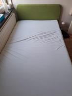 Groen bed Vida XL + matras + matrasbeschermer, Huis en Inrichting, Slaapkamer | Matrassen en Bedbodems, Nieuw, 120 cm, Matras