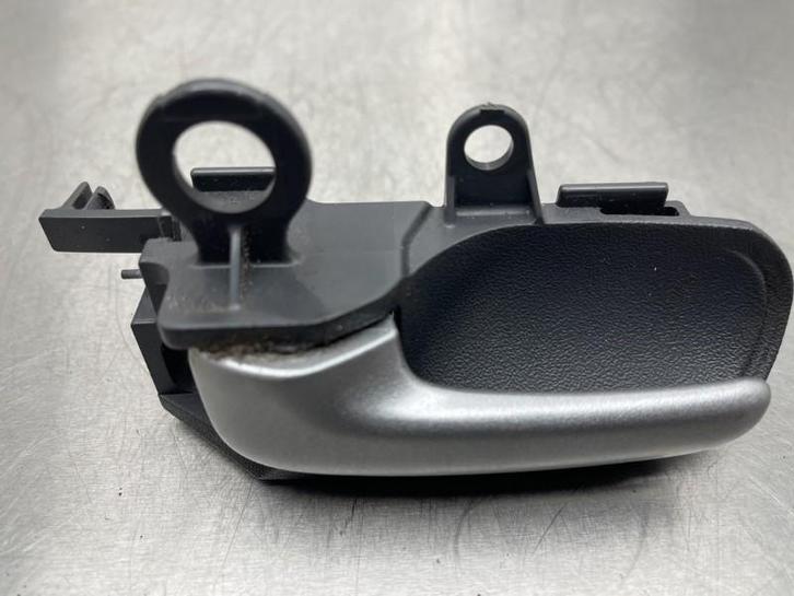 POIGNEE EXTERIEURE GAUCHE Toyota Yaris (P1), Autos : Pièces & Accessoires, Carrosserie & Tôlerie, Toyota, Gauche, Utilisé