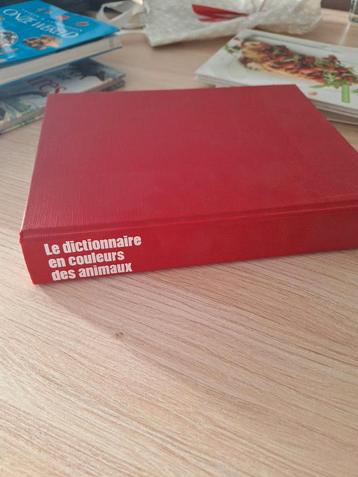 Dictionnaire/ encyclopédie animaux à donner, Enlèvement, Comme neuf, Animaux
