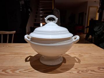 Soupterinne soepkom schotel boch beschikbaar voor biedingen