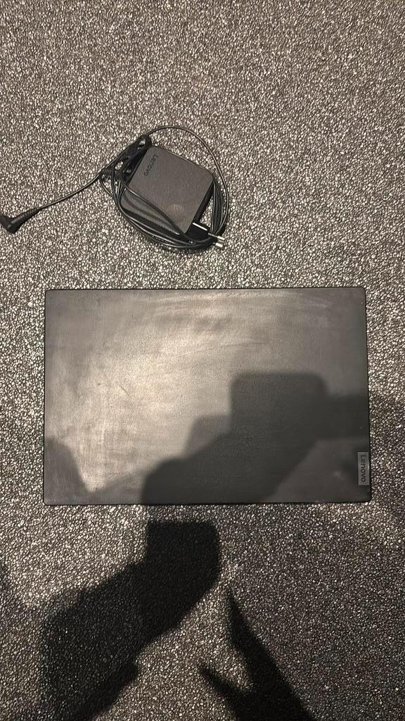 Lenova laptop inclusief originele lader, Computers en Software, Windows Laptops, Zo goed als nieuw, Ophalen