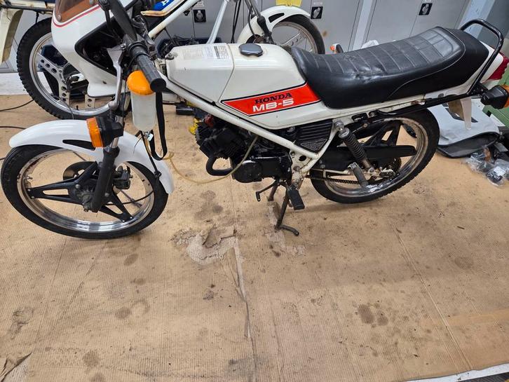 Honda mb5 5 bak, Fietsen en Brommers, Brommers | Honda, Ophalen