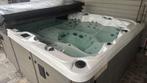 Jacuzzi 2.70m x 2.30m, Ophalen, Gebruikt, Trap, Vast