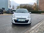 Renault Clio III 1.2 16V TomTom Edition, Auto's, Renault, Voorwielaandrijving, Stof, Parkeersensor, Zwart