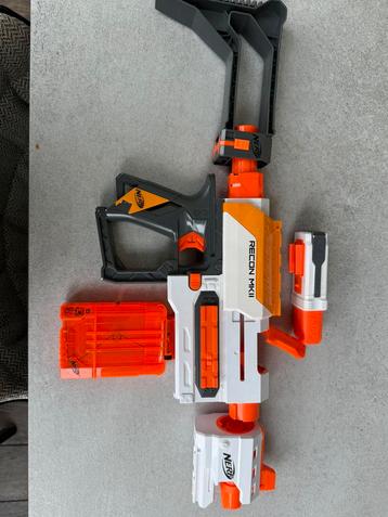 Nerf gun met nerf vest en nerf bril, Enlèvement, Comme neuf