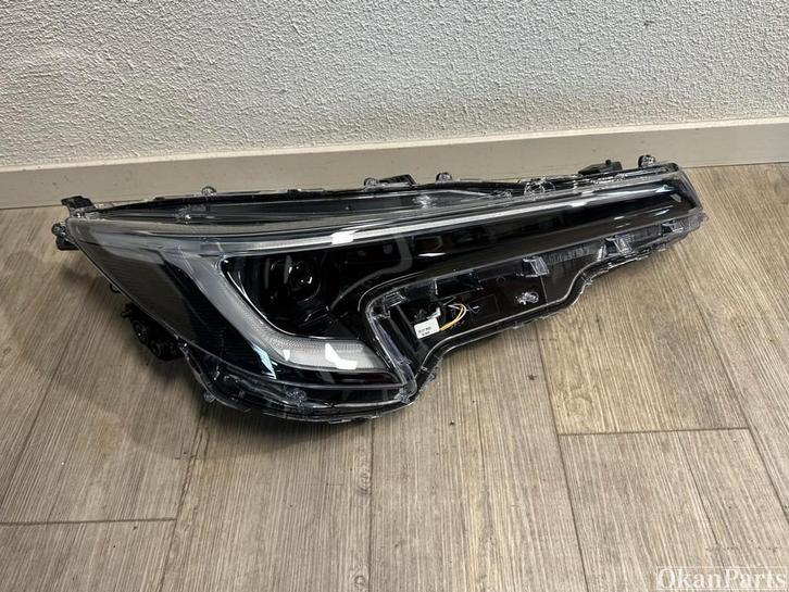 Toyota Corolla LED E21 rechter koplamp rechts 81110-02X10, Auto-onderdelen, Verlichting, Toyota, Gebruikt