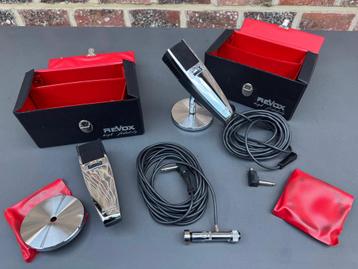 Set van 2 vintage revox 3377 microfoons. beschikbaar voor biedingen