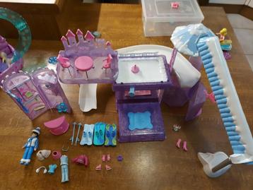 Polly Pocket Snow Cool Hotel Ski Resort  beschikbaar voor biedingen