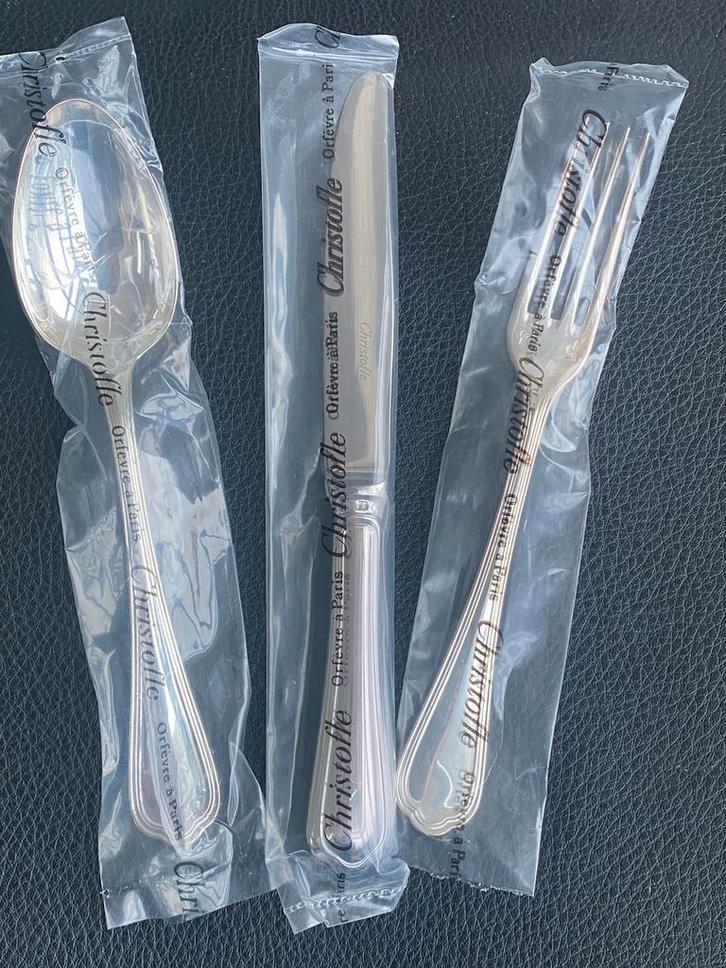 Couverts NEUFS Christofle dans leur emballage, 60 g d’argent, Antiek en Kunst, Antiek | Bestek, Ophalen