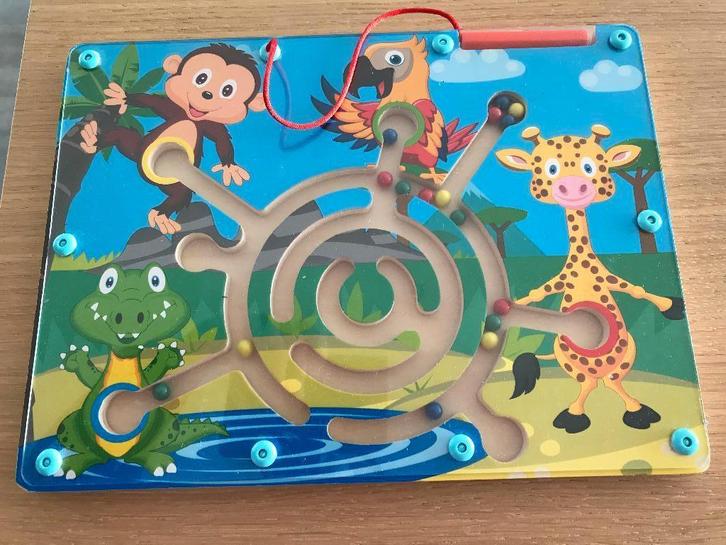 Magneet schuifpuzzel Playtive, Kinderen en Baby's, Speelgoed | Educatief en Creatief, Zo goed als nieuw, Puzzelen, Ontdekken, Ophalen