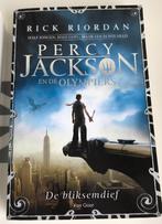 Boekereeks - Percy Jackson - boek 1: De bliksemdief, Gelezen, Ophalen of Verzenden