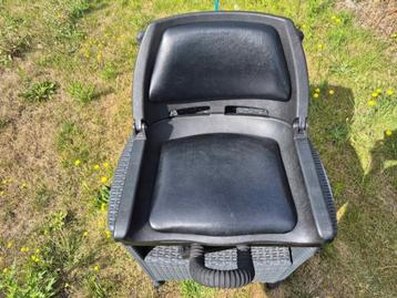 TE KOOP RIVE STOEL beschikbaar voor biedingen