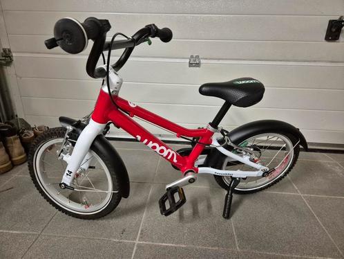 Woom Go 2 - 14inch + helm en accessoires, Fietsen en Brommers, Fietsen | Crossfietsen en BMX, Zo goed als nieuw, Ophalen