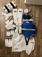Set complet de taekwondo, Sports & Fitness, Sports de combat & Self-défense, Taekwondo, Comme neuf, Enlèvement, Protection pour arts martiaux