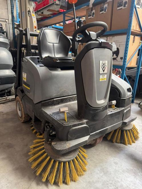 Karcher KM 105/110 R Bp Pack veegmachine, Tuin en Terras, Veegmachines, Gebruikt, Ophalen