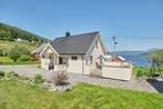 Mooi vakantiehuis direct aan het fjord, 96 m², 6 pièces, Europe autre, Campagne