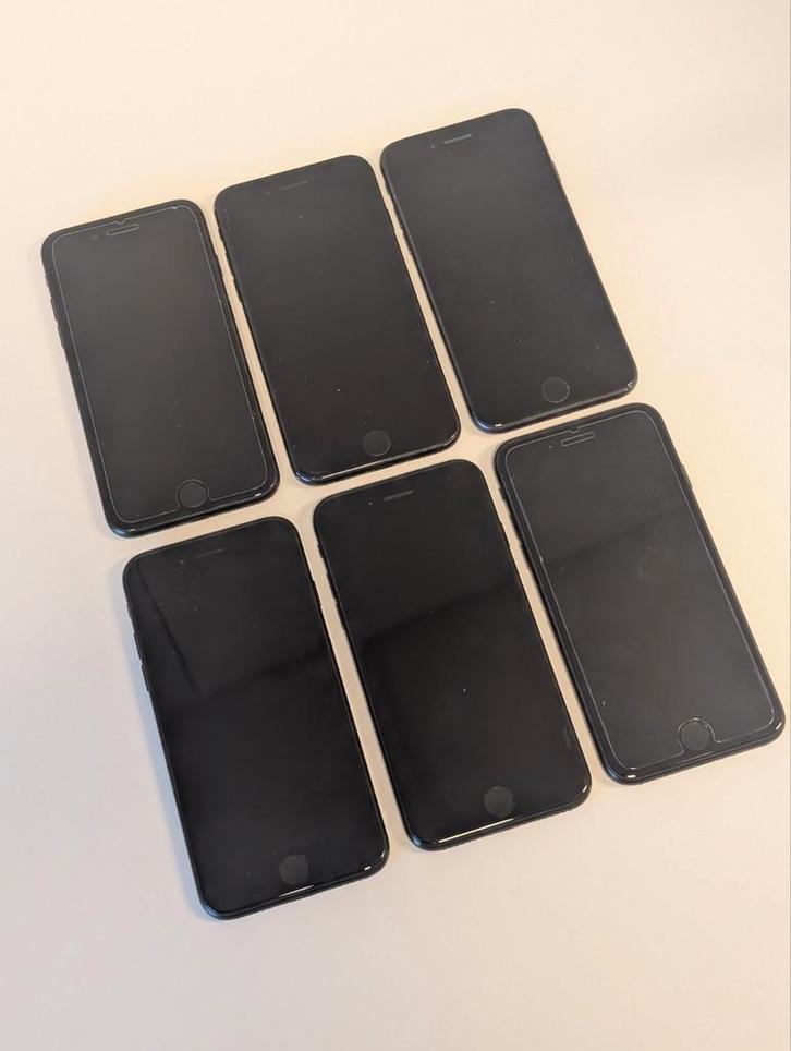 iPhones lot van 6 stuks (7 / 8 / SE), Télécoms, Téléphonie mobile | Accessoires & Pièces, Utilisé, Apple iPhone, Enlèvement ou Envoi