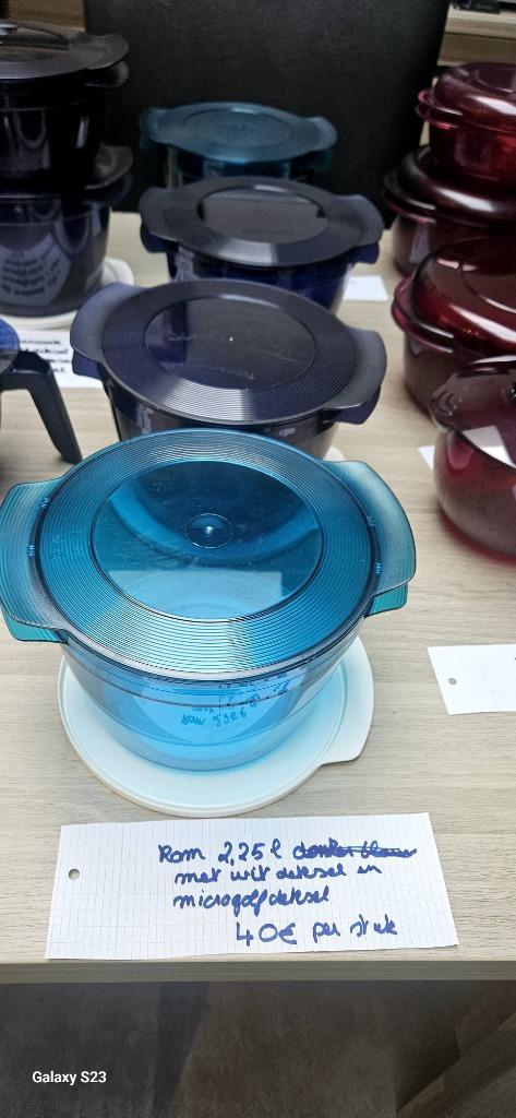 Tupperware microcook en microplus, Huis en Inrichting, Keuken | Tupperware, Gebruikt, Bak of Kom, Blauw, Geel, Crème, Rood, Ophalen of Verzenden