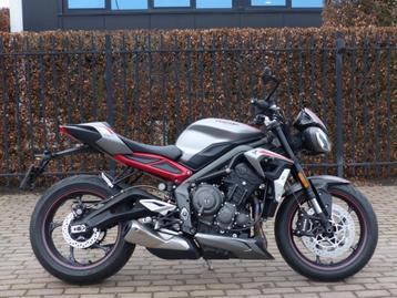 Triumph Street Triple 765 R, Motoren, Motoren | Triumph, Bedrijf, 3 cilinders, 765 cc, Meer dan 35 kW