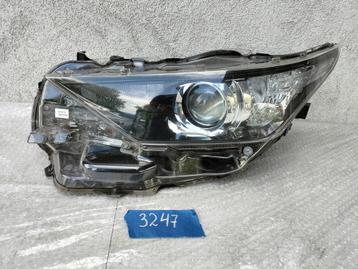 TOYOTA AURIS II KOPLAMP LINKS 8115002K30 beschikbaar voor biedingen