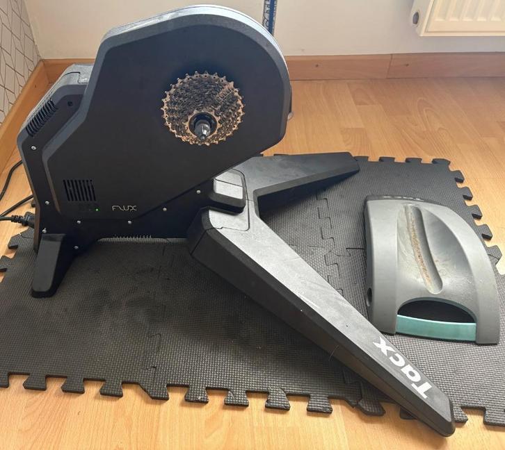 Tacx Flux smart, Sport en Fitness, Fitnessmaterialen, Gebruikt, Ophalen