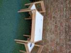 Kindertafel en twee stoelen, Gebruikt, Tafel(s) en Stoel(en), Ophalen