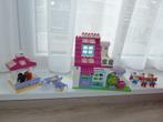 Speelhuisje + Manege Hello Kitty - soort duplo, Kinderen en Baby's, Speelgoed | Duplo en Lego, Duplo, Ophalen of Verzenden, Zo goed als nieuw