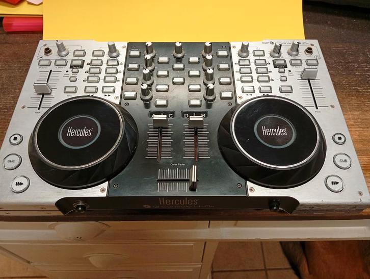 Hercules 4-MX, Musique & Instruments, DJ sets & Platines, Utilisé, DJ-Set, Autres marques, Enlèvement ou Envoi