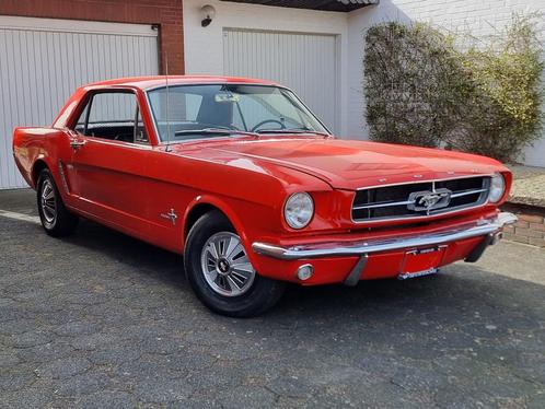 Ford Mustang 1965 Oldtimer V8 Rood Coupe, Auto's, Ford USA, Particulier, Mustang, Lederen bekleding, Benzine, Coupé, 2 deurs, Automaat