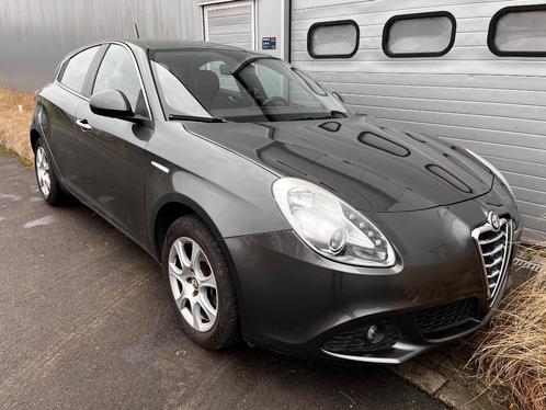 Alfa Romeo Giulietta 2.0 JTD / ALU / PDC / LEDER / CLIMA / N, Auto's, Alfa Romeo, Bedrijf, Te koop, Giulietta, ABS, Airbags, Airconditioning