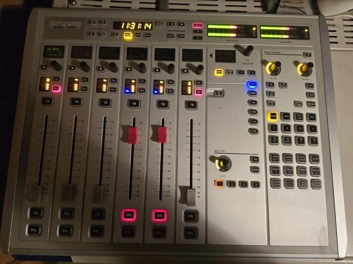 Studer Onair 1500 Digitale Mengtafel + Core, Zakelijke goederen, Overige Zakelijke goederen, Ophalen of Verzenden