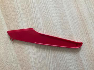 Kaasmes tupperware beschikbaar voor biedingen