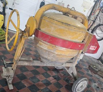 Edil Lame EVO 350 professionele betonmixer — 220 V — 350 L beschikbaar voor biedingen