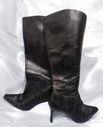 ✨️ Bottes hautes en cuir noir taille 37 Excellent état ✨️, Vêtements | Femmes, Chaussures, Enlèvement ou Envoi, Comme neuf, Bottes hautes