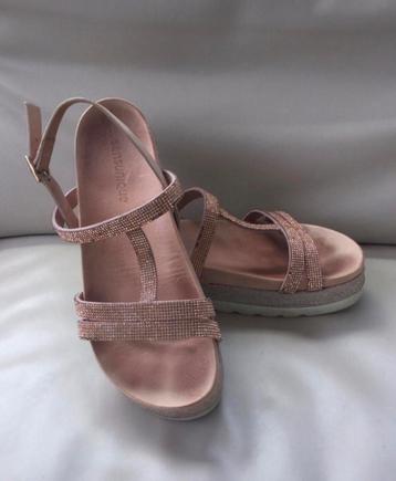 Sandales Sensunique à strass taille 38, Enlèvement ou Envoi, Rose, Sensunique, Porté