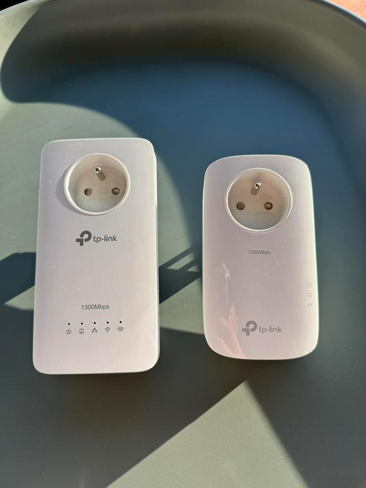 TP-Link AV1300 Powerline set met Wi-Fi & stopcontact, Computers en Software, WiFi-versterkers, Zo goed als nieuw, Ophalen