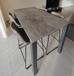 Bartafel met stoelen, Huis en Inrichting, Ophalen, Zo goed als nieuw