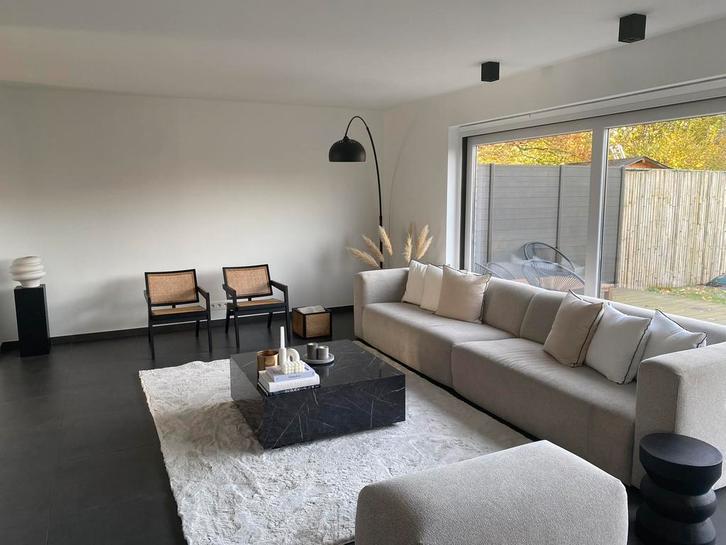 Beige zetel + voetenbank, Maison & Meubles, Canapés | Coins salons complets, Comme neuf, Tissus, Enlèvement