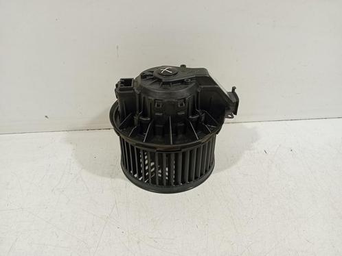 KACHEL VENTILATORMOTOR Ford Fiesta 6 (JA8) (0130115551), Auto-onderdelen, Airco en Verwarming, Ford, Gebruikt