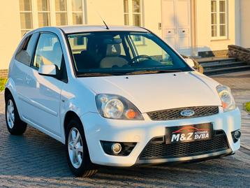 Ford Fiesta * ST LINE * 65.000 KM * 1.3i BENZINE * beschikbaar voor biedingen