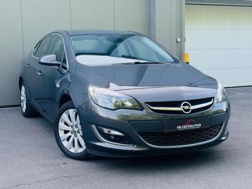 Opel Astra Cosmo 1.4i Turbo eerste eigenaar proper 97.000Km beschikbaar voor biedingen