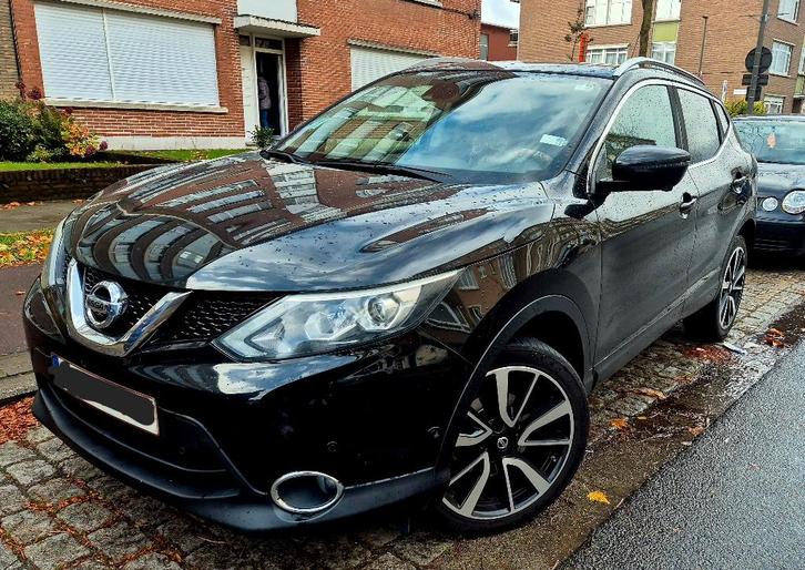 Nissan Qashqai 1.6i DIG-T N-Connecta 11/2015, Auto's, Nissan, Bedrijf, Qashqai, 360° camera, 4x4, ABS, Achteruitrijcamera, Adaptieve lichten