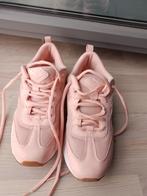 Puma roze sportschoenen maat 37, Ophalen, Zo goed als nieuw, Roze
