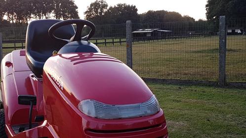 zitmaaier honda 2417 met  17 pk motor, automatische vitessen, Tuin en Terras, Zitmaaiers, Zo goed als nieuw, Ophalen