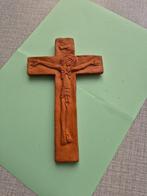 kruisbeeld in terracotta, Ophalen of Verzenden