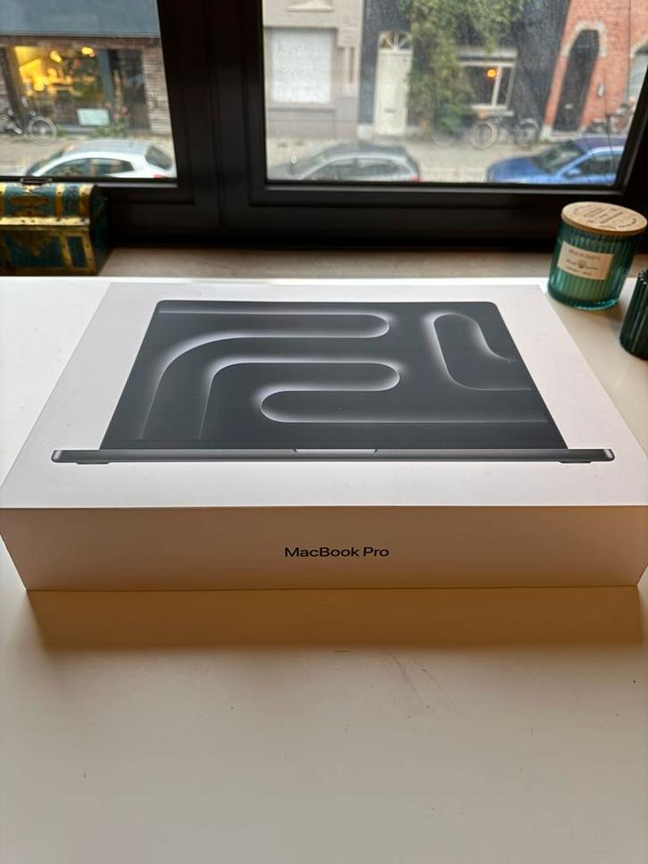Apple MacBook Pro (M3 Pro, 2023), Computers en Software, Windows Laptops, 16 inch, SSD, 4 Ghz of meer, 32 GB, Azerty, Gaming, Ophalen
